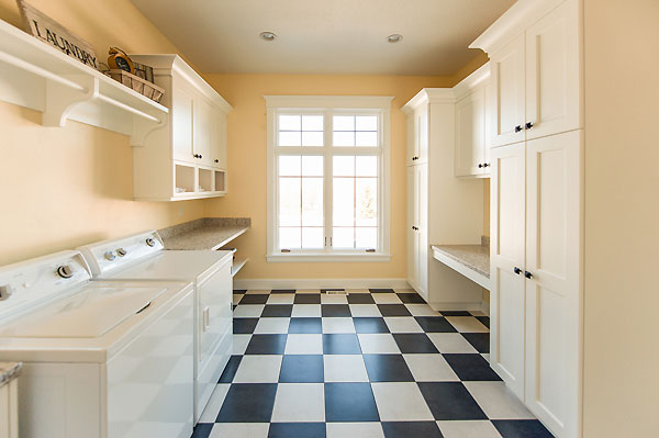 Silver Spring MD - Laundry Room Organization